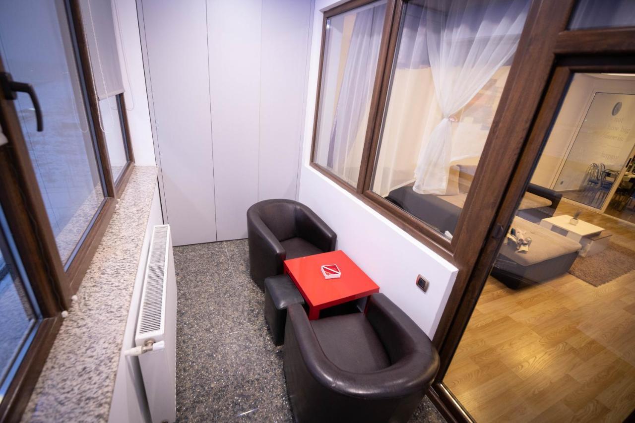 Isaran Coresi Apartment Braşov Exteriör bild