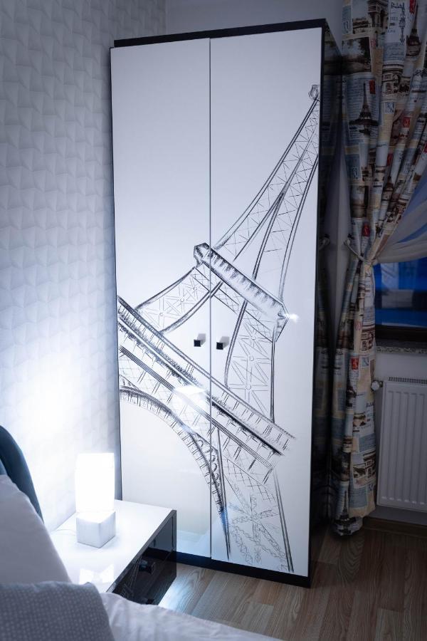 Isaran Coresi Apartment Braşov Exteriör bild