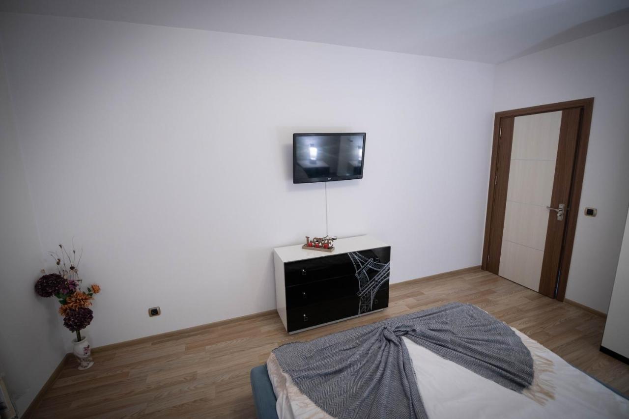 Isaran Coresi Apartment Braşov Exteriör bild